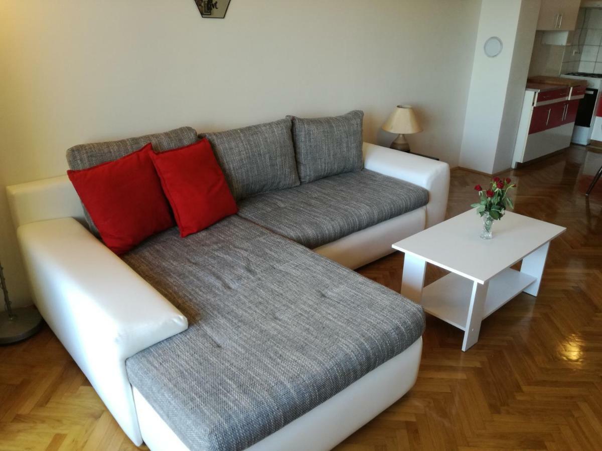 Apartman Una ツリクヴェニツァ エクステリア 写真