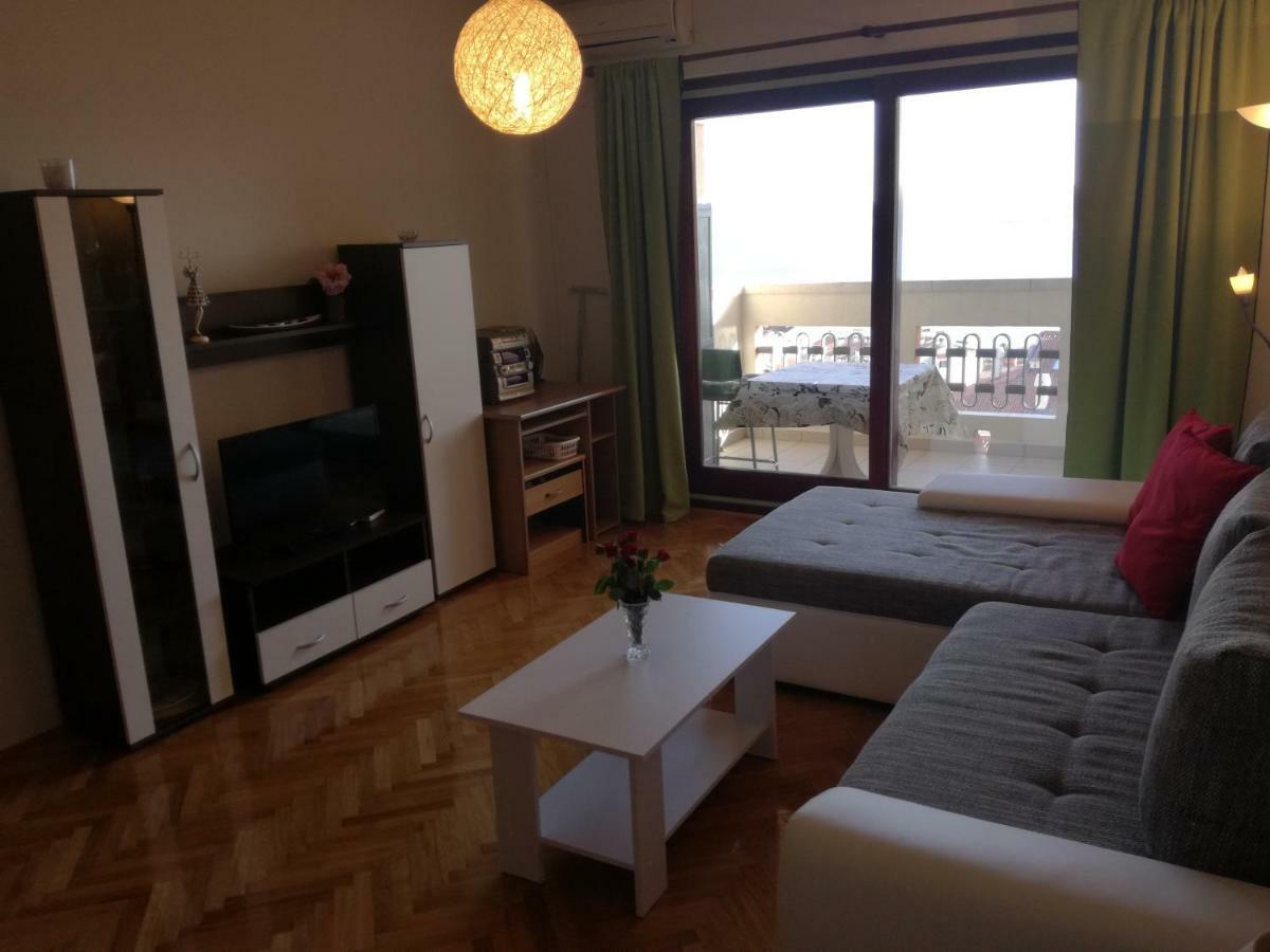 Apartman Una ツリクヴェニツァ エクステリア 写真